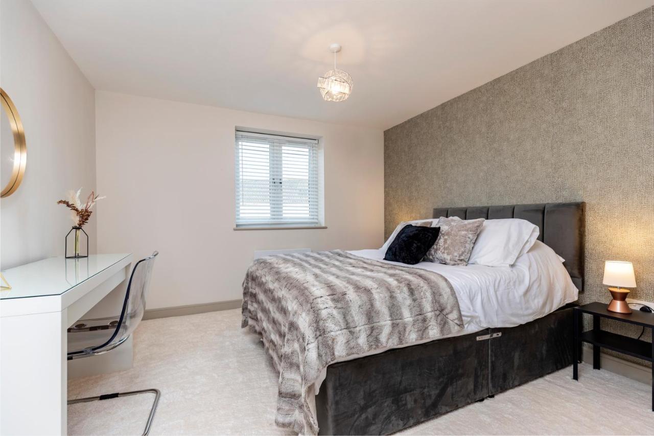 Avery House 2 - Two Bedroom With Outdoor Terrace By Bpne Darlington  Extérieur photo